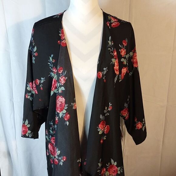LuLaRoe Black Floral Open Front Kimono - Picture 2 of 8